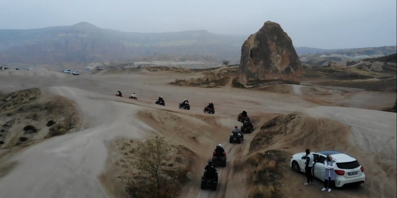 Kapadokya’yı havadan göremeyince, karadan gezdiler
