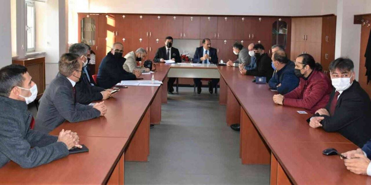 Erzincan’da ortaokul müdürleri ile genel değerlendirme toplantısı yapıldı