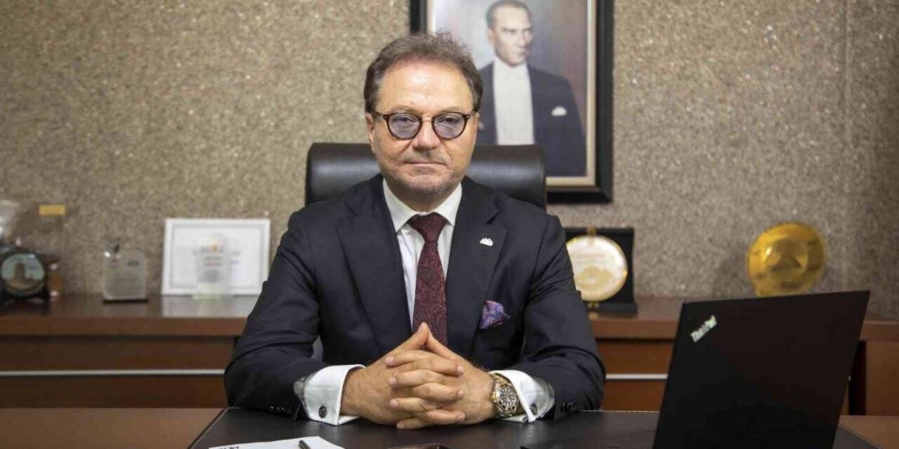 Tekin: "Tekstil ve hazır giyimde stratejimiz katma değerli üretim ve ihracat olmalı"