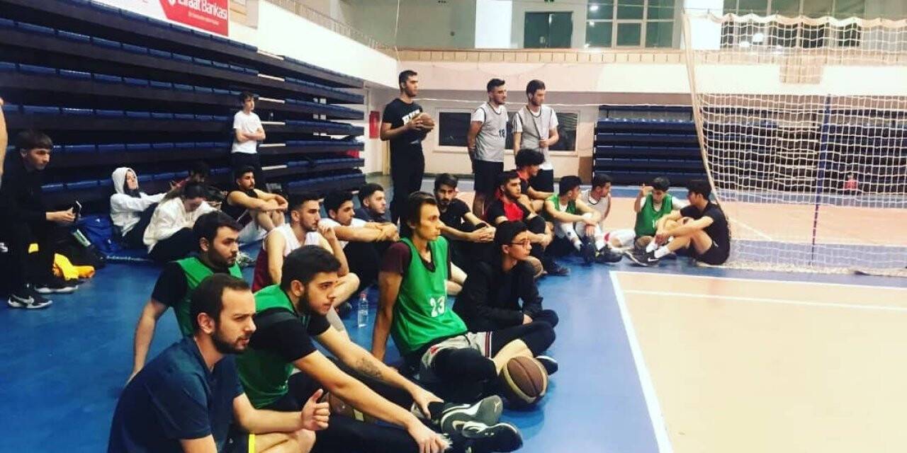 Erciyes Üniversitesi kız-erkek basketbol takım seçmeleri yapıldı