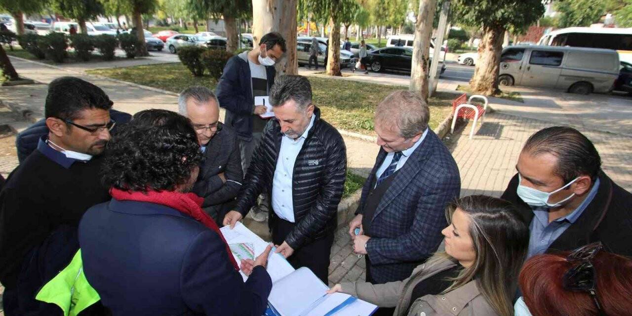 Bayraklı yeni kent meydanına kavuşuyor