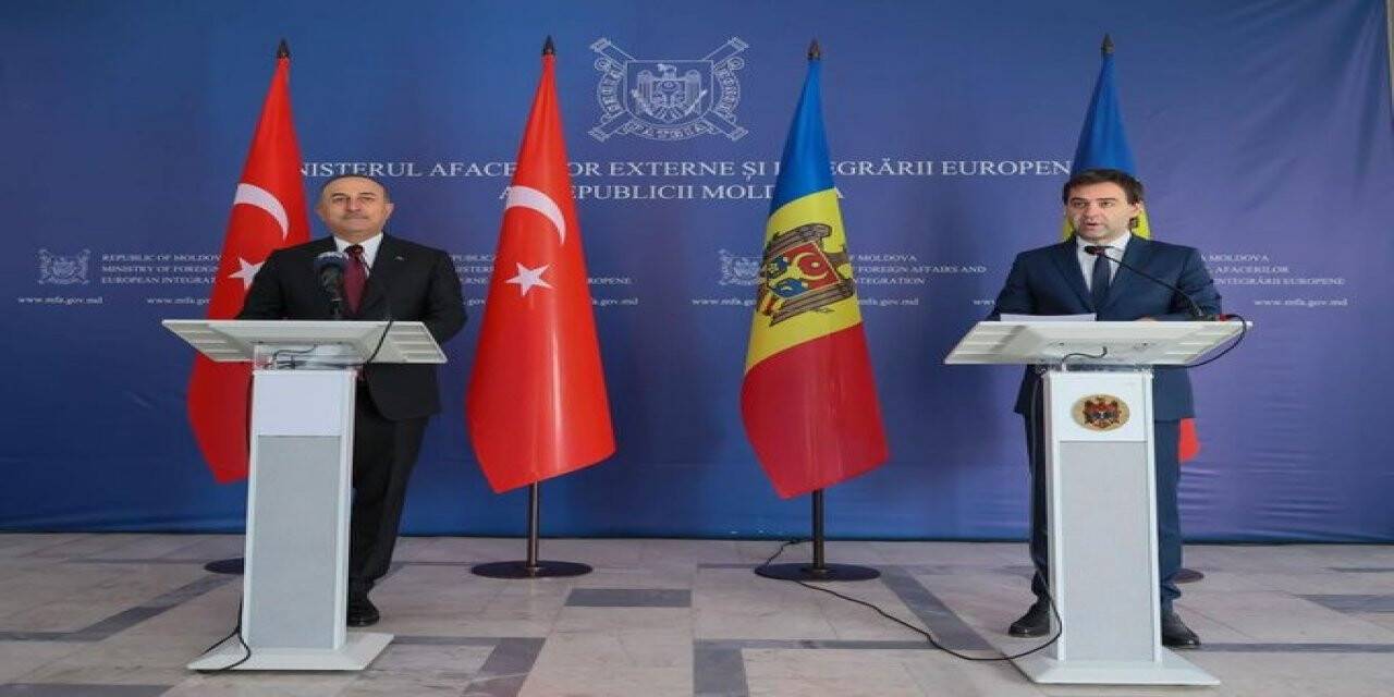 Bakan Çavuşoğlu: “Aşı sertifikalarının karşılıklı tanınması konusundaki adımların atılmasında mutabık kaldık”