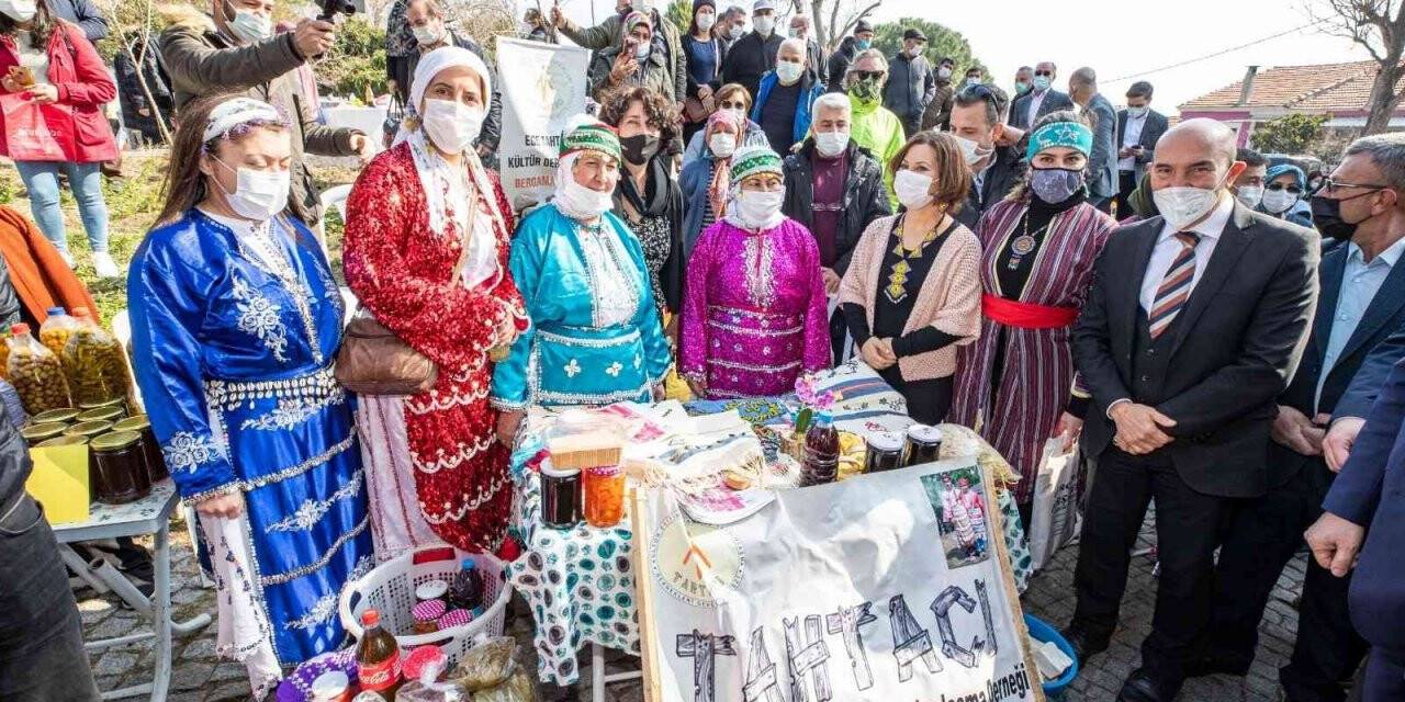 Büyükşehir Belediyesinden Bergama’ya ücretsiz gezi