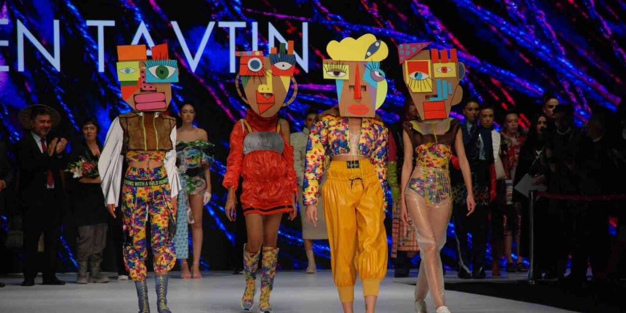 EİB 15. Moda Tasarım Yarışması final defilesi nefes kesti
