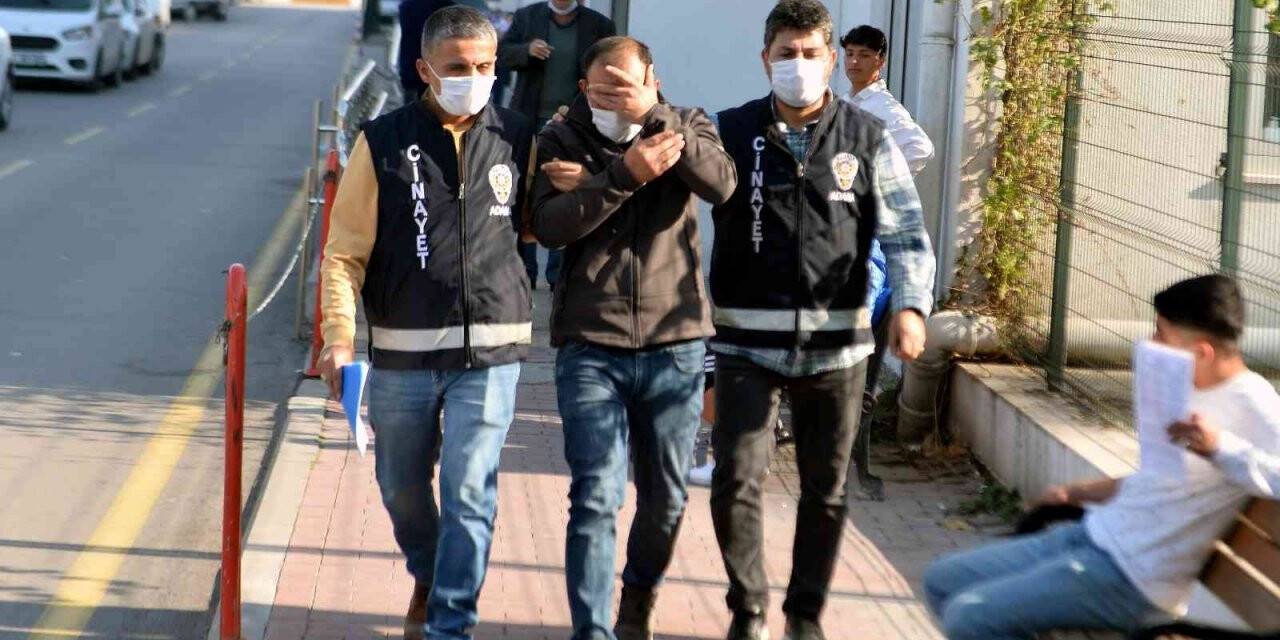 Çocukların "zil oyunu" kanlı bitti
