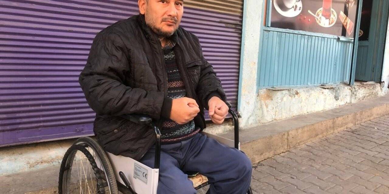 Hırsızlar kas hastasının dünyasını başına yıktı
