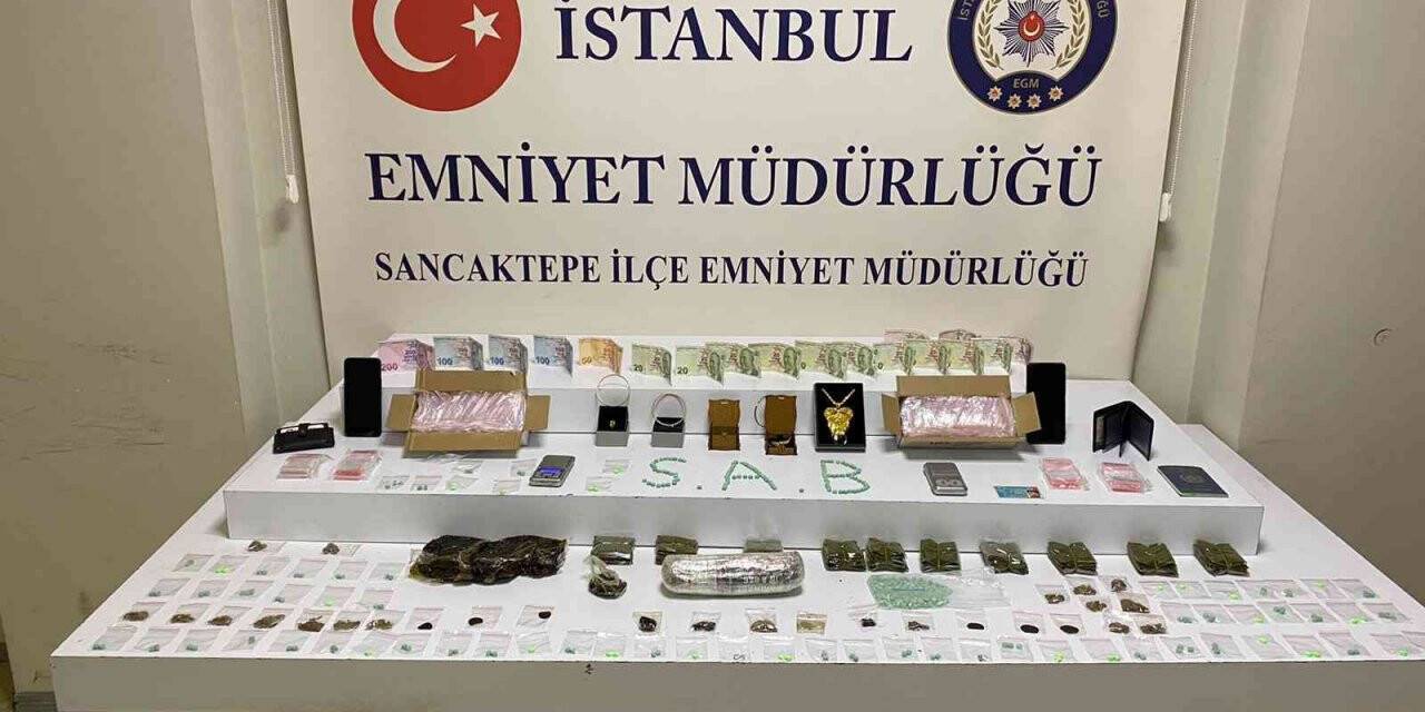Uyuşturucu satan yabancı uyruklu şahıs kıskıvrak yakalandı
