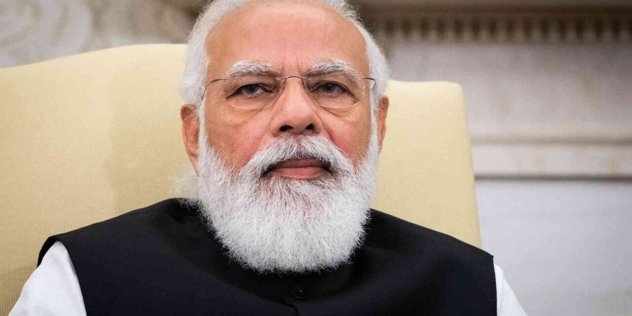 Hindistan’da hükümetten geri adım