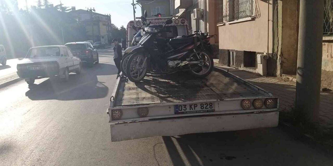 Polis belgesiz motosikletlere el koydu