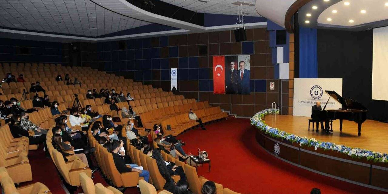 ADÜ’de piyano resitali gerçekleşti