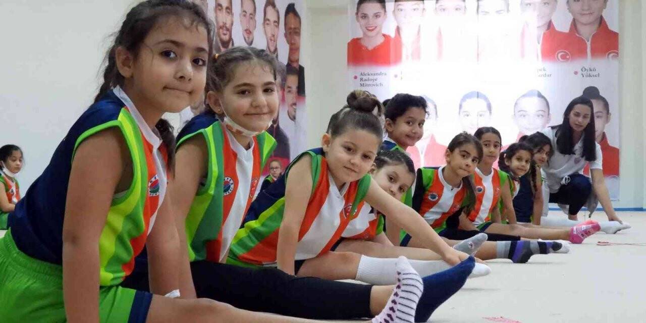 Kepezli sporcular turnuvaya hazırlanıyor