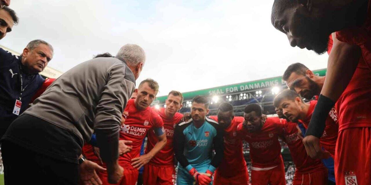 Sivasspor kötü gidişatı durdurmak istiyor