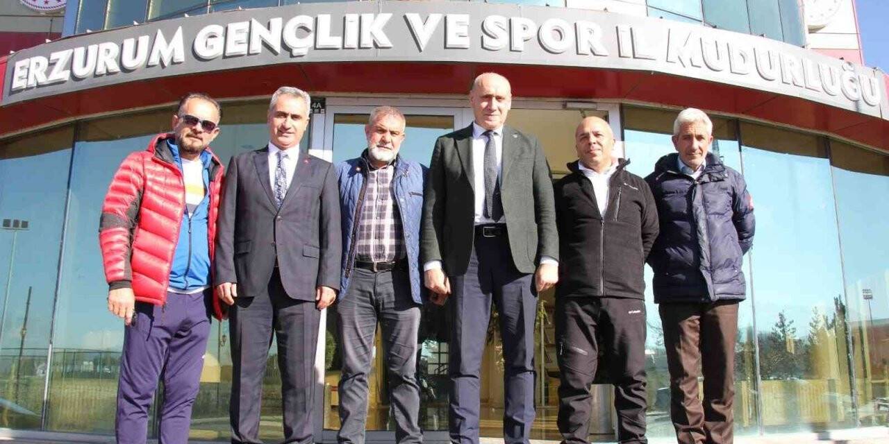 Amatör futbolculardan ziyaret