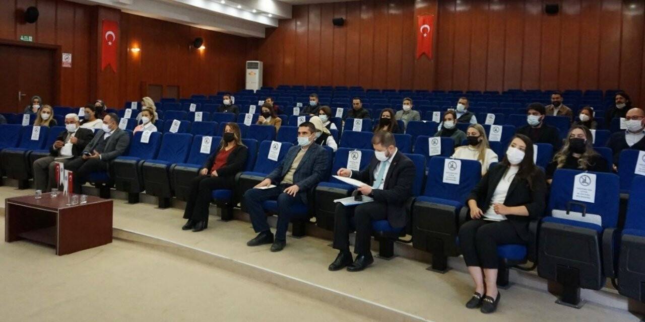 Naci Topçuoğlu MYO’da değerlendirme toplantısı