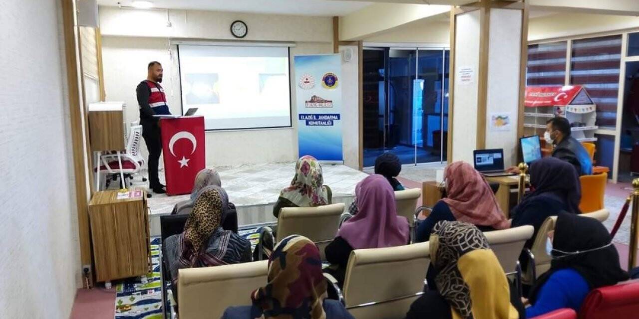 Elazığ’da jandarma kadınlara KADES’i anlattı