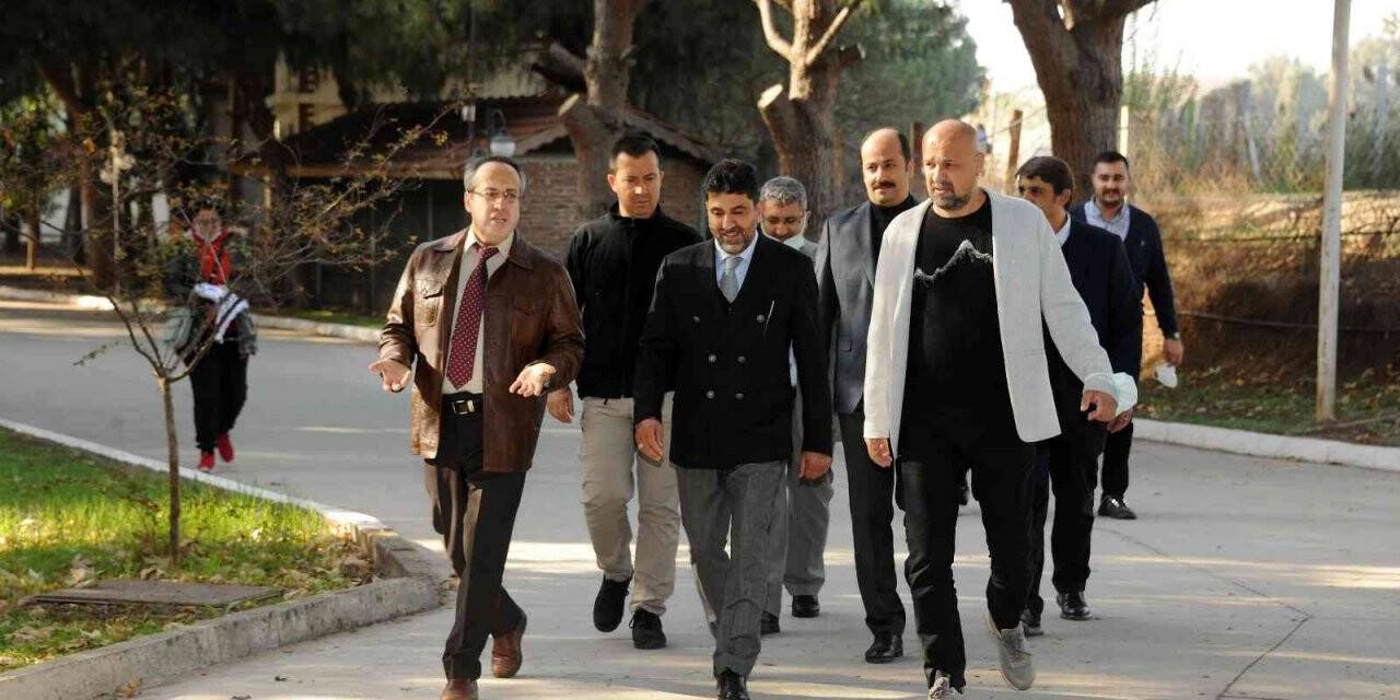 Rektör Aldemir, Veteriner Fakültesi’nde incelemelerde bulundu