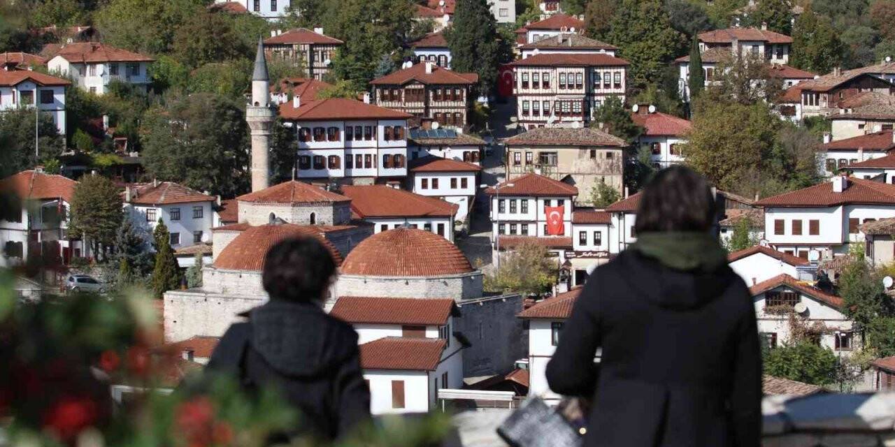 “Korumanın Başkenti” Safranbolu’yu 10 ayda 412 bin 848 turist ziyaret etti