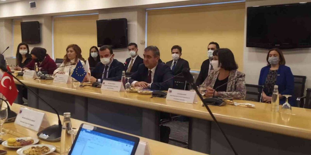 Dışişleri Bakan Yardımcısı Kaymakcı: “Türkiye, Erasmus Plus ve Avrupa Dayanışma Programı’nda en fazla başvuru alan ülke”