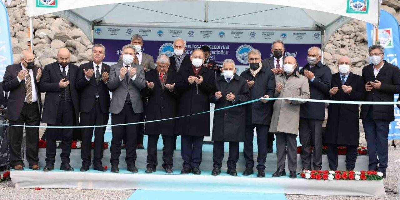 Melikgazi Belediyesinden bir günde iki açılış