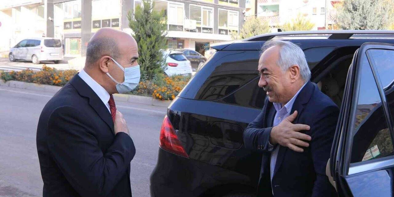 İçişleri Bakan Yardımcısı Mehmet Ersoy Mardin’de bir dizi temasta bulundu