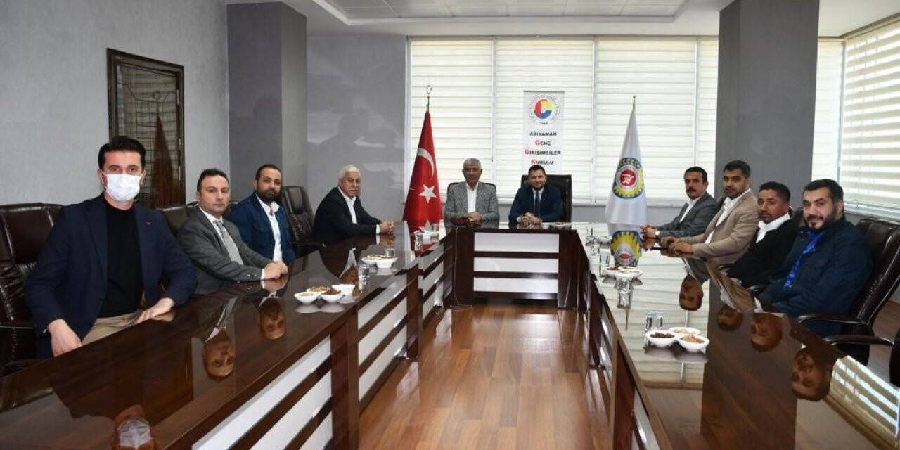 Milletvekili Toprak, genç girişimcilerle bir araya geldi