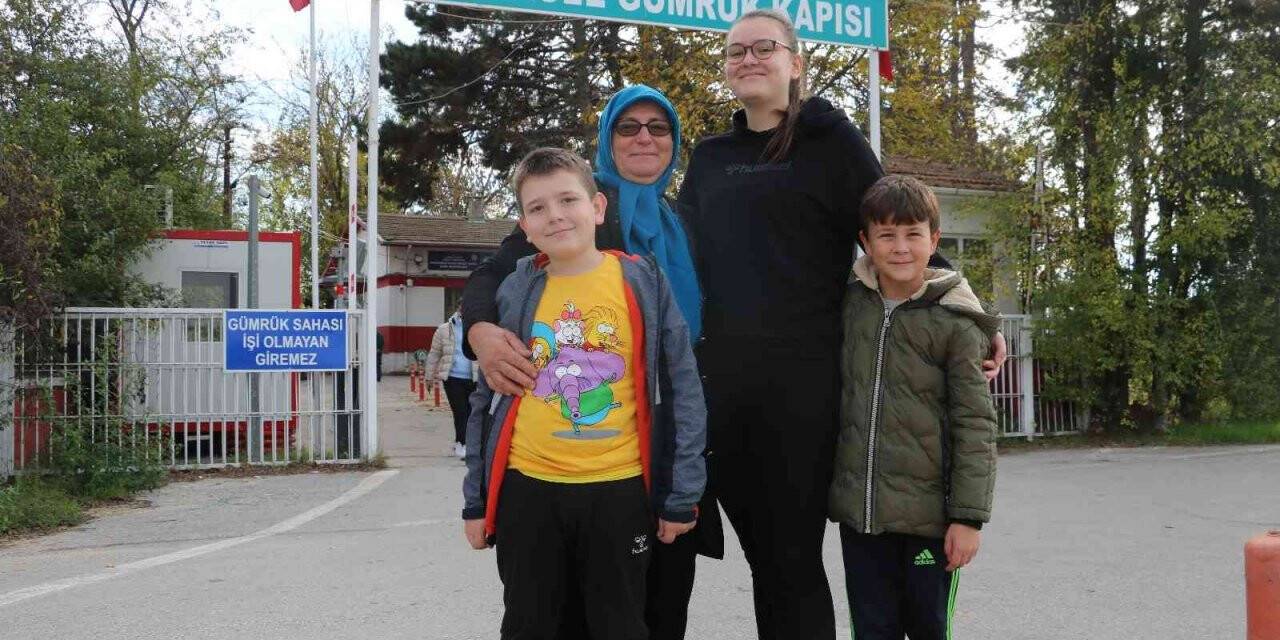 Pazarkule Sınır Kapısında "gurbetçilerin kuyruk çilesi" sona erecek