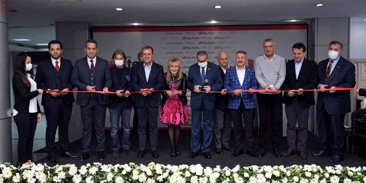 Mersin 6. Kitap Fuarı kapılarını açtı