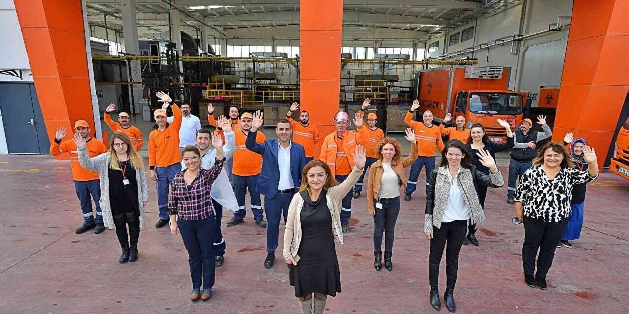 İzmir’de 13 bin ton tıbbi atık evsel atığa dönüştürüldü