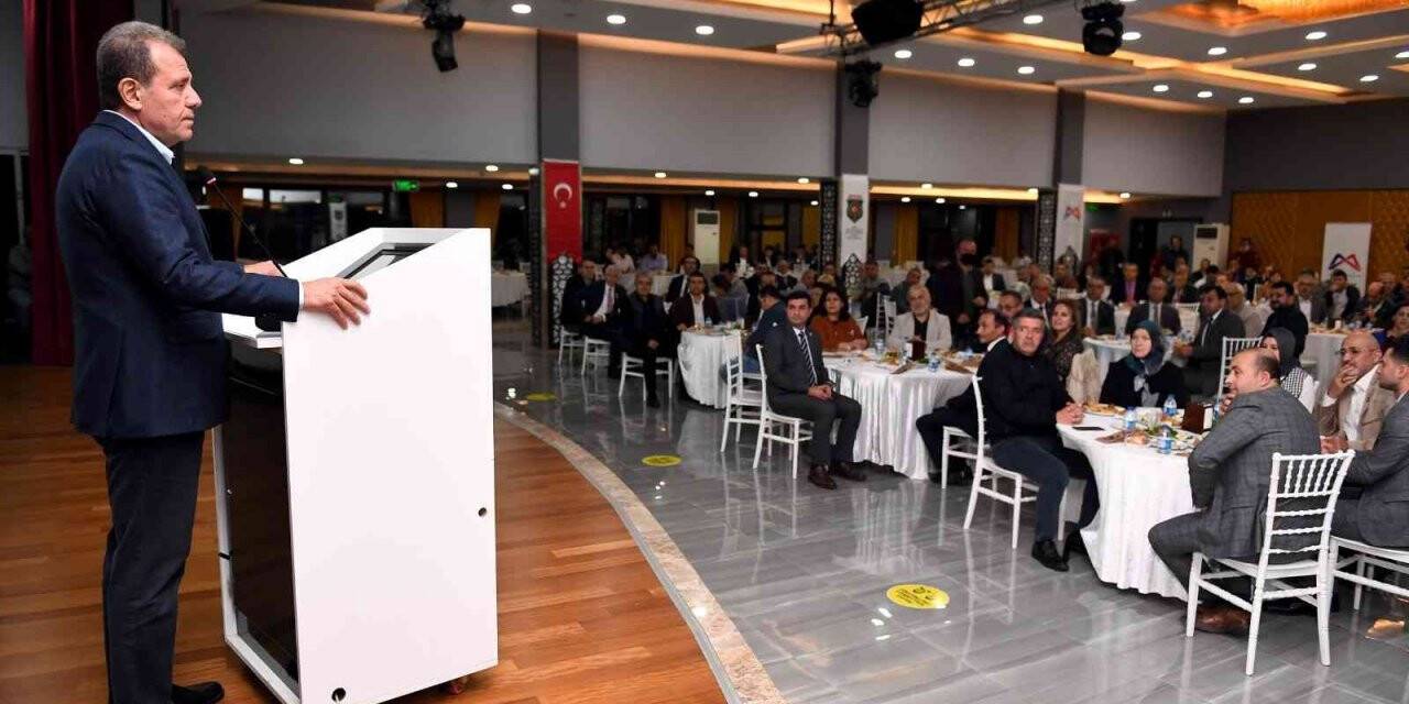 Başkan Seçer, 55 ilden gelen şehit yakınları ve gazilerle bir araya geldi