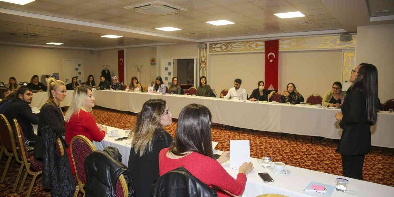 Kadına yönelik şiddete karşı eğitim