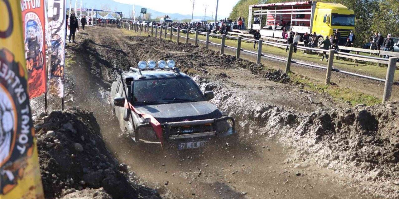 Çarşamba’da off-road yarışları nefes kesti