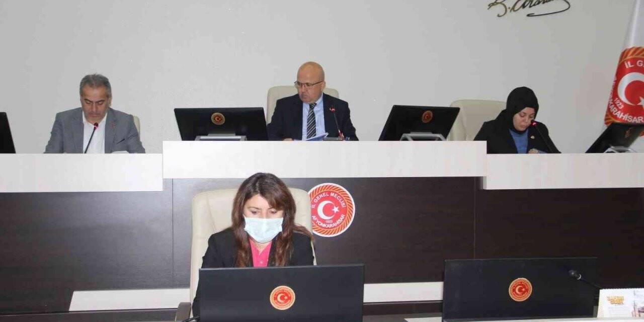 Afyonkarahisar’da köylere 215 milyon liralık hizmet yapılacak