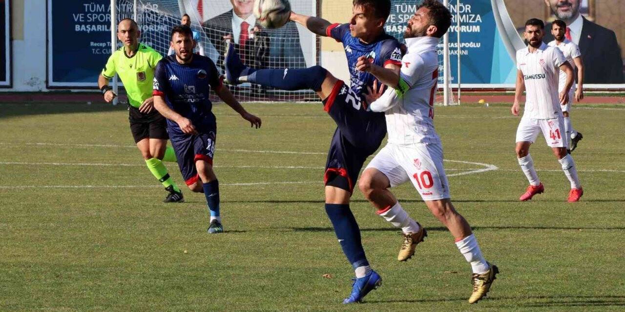 TFF 3. Lig: Gümüşhanespor: 1 - Mardin 1969 Spor: 1