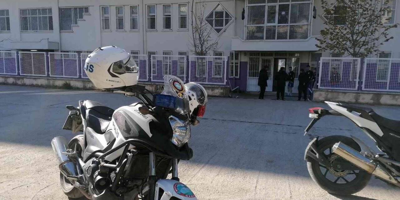 Gebze’de bıçaklı kavga: 2 yaralı