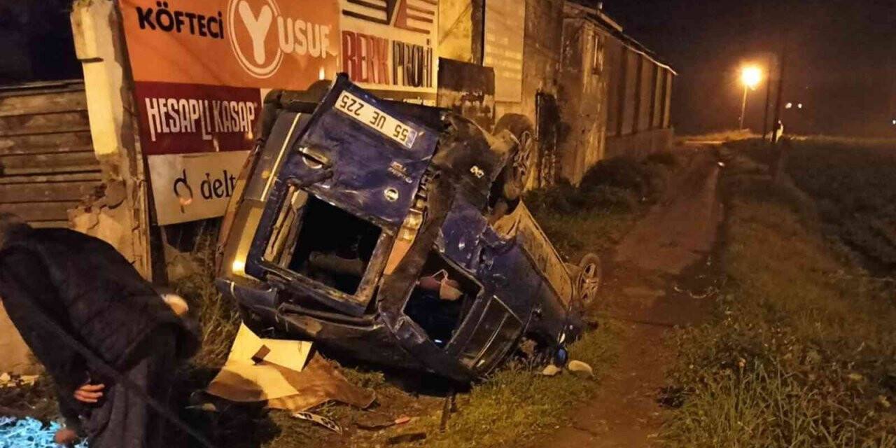 Hafif ticari araç takla attı: 1 yaralı