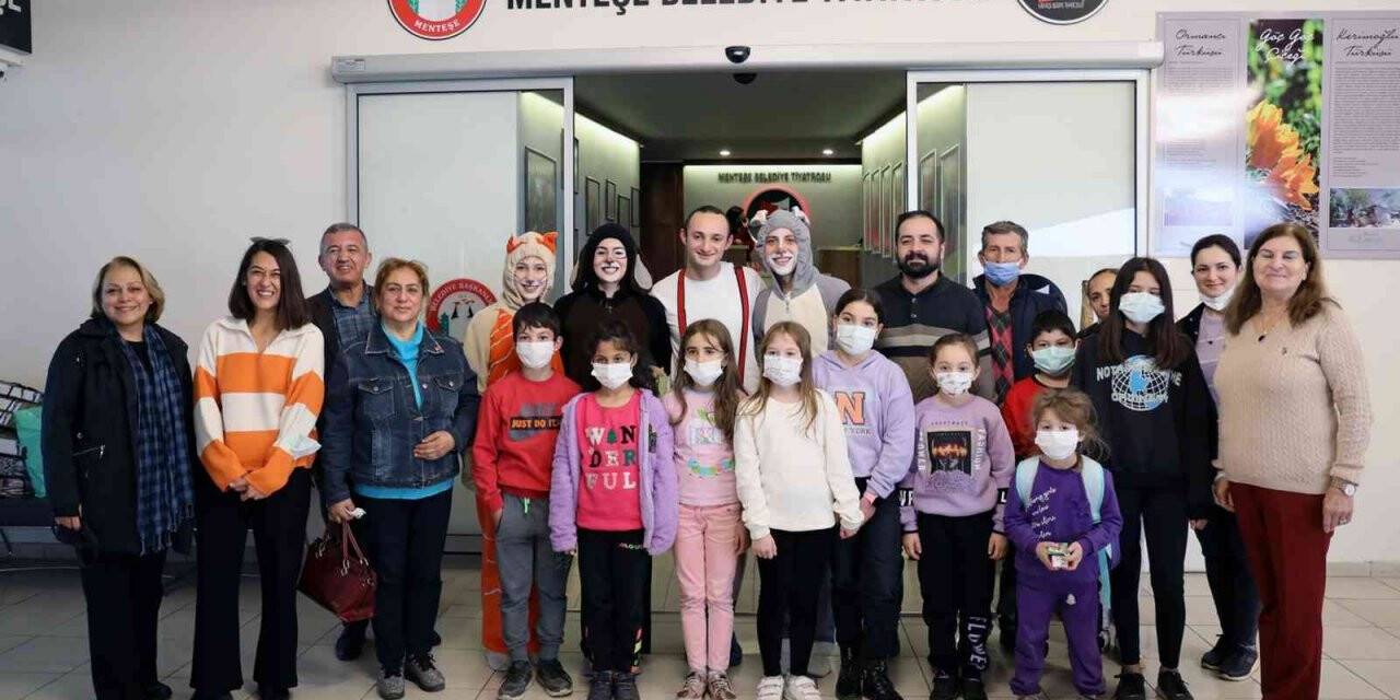 Menteşe Belediye Tiyatrosu perdeyi Yatağanlı çocuklar için açtı