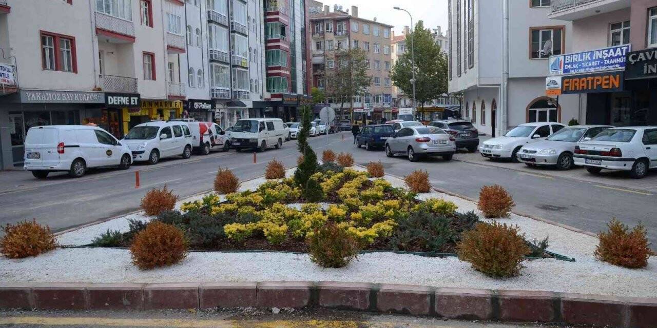 Müftülük caddesi peyzaj çalışması tamamlandı