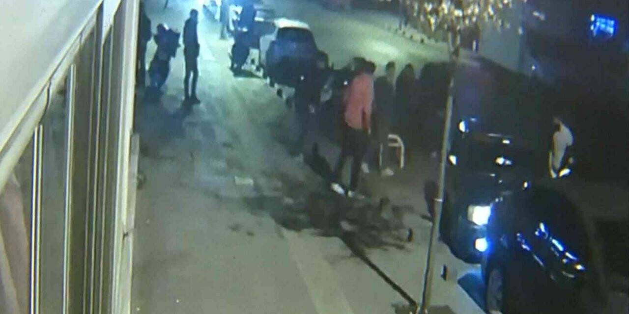 Pendik’te gençlerin ’muştalı’ dehşeti: Yakaladıkları yerde darp ettiler