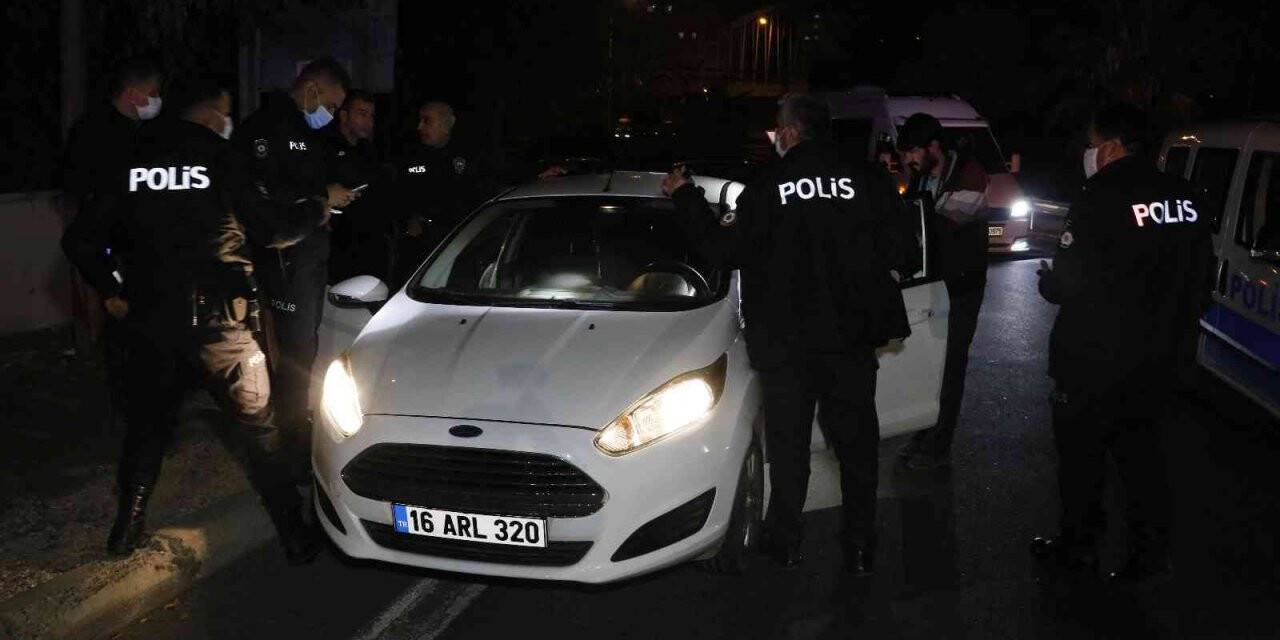 40 kilometre polisten kaçan sürücü yakalanınca,” Ben hiçbir şeyden kaçmadım, dur ihtarını görmedim” dedi