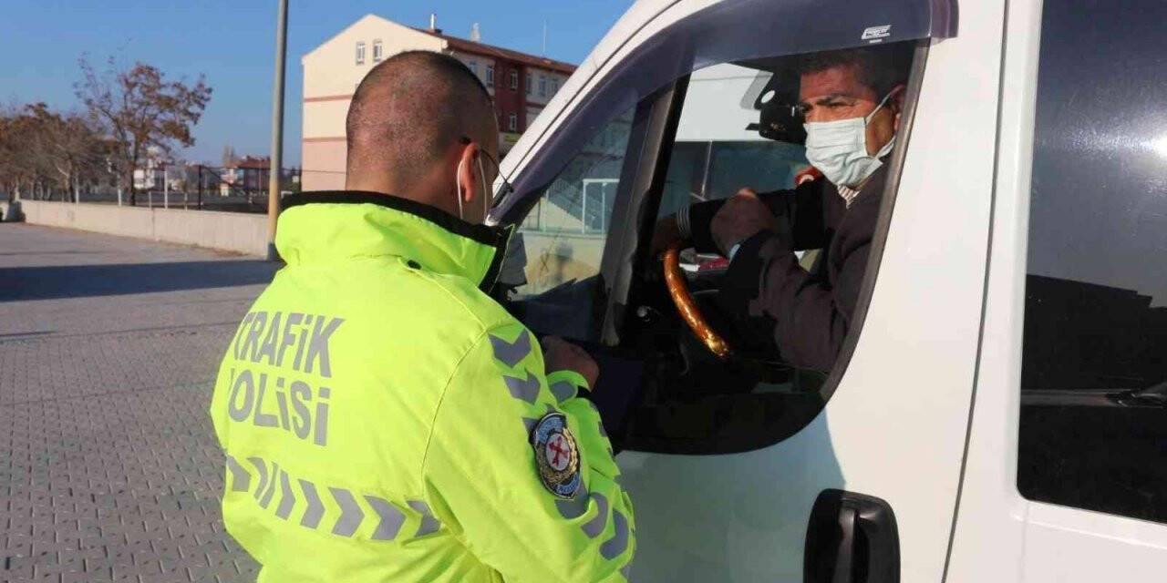 Kulu’da okul servisleri denetlendi