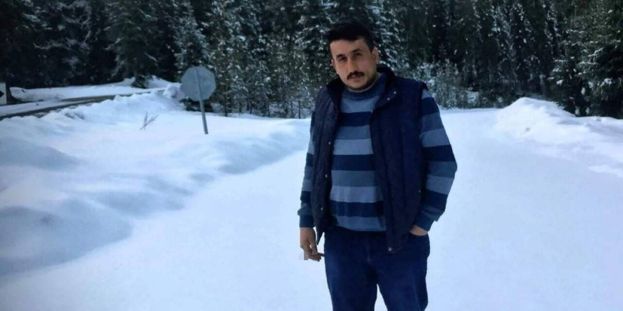İki kişi arasındaki bıçaklı kavga kanlı bitti: 1 ölü