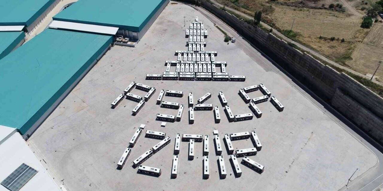 İzmir’e 100 elektrikli otobüs ve 55 midibüs daha geliyor