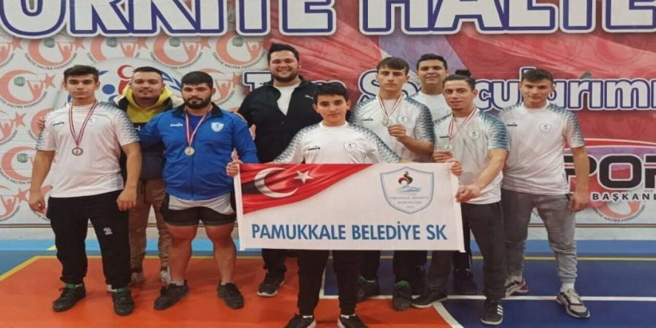 Halterciler, Naim Süleymanoğlu turnuvasından 4 madalya ile döndü