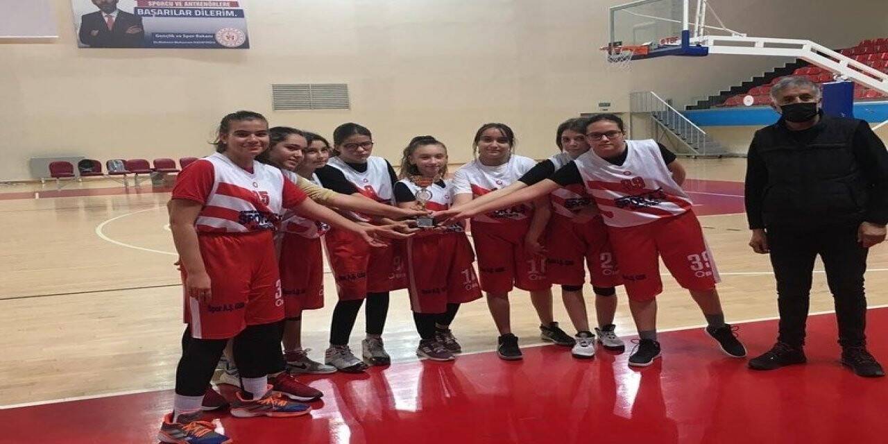 Spor A.Ş. basketbolda 3. oldu