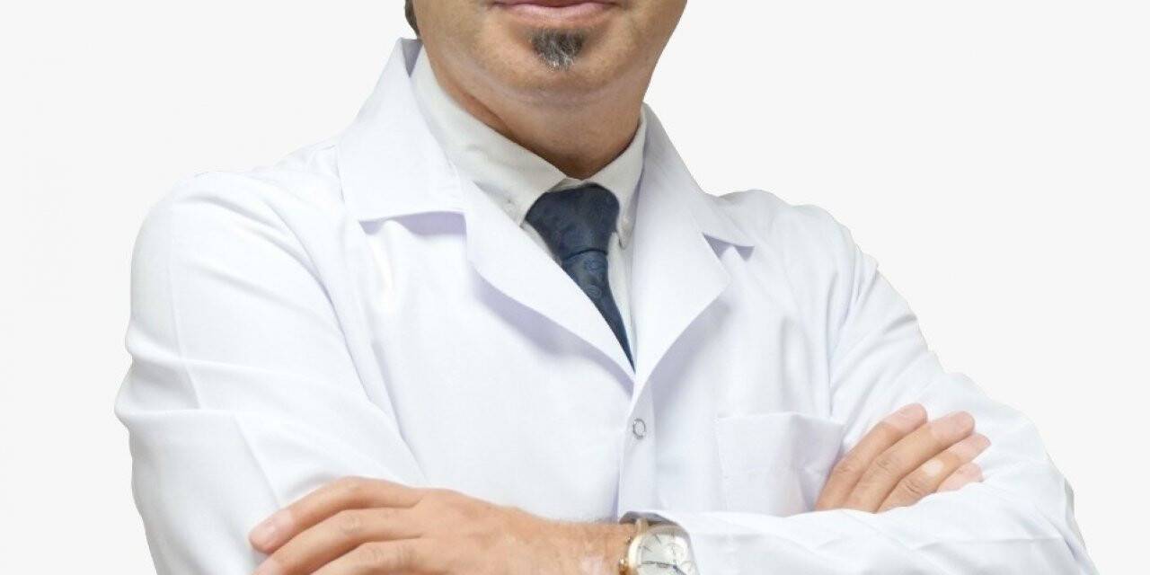 Göğüs Cerrahisi Uzmanı Prof. Dr. Ekber Şahin:
