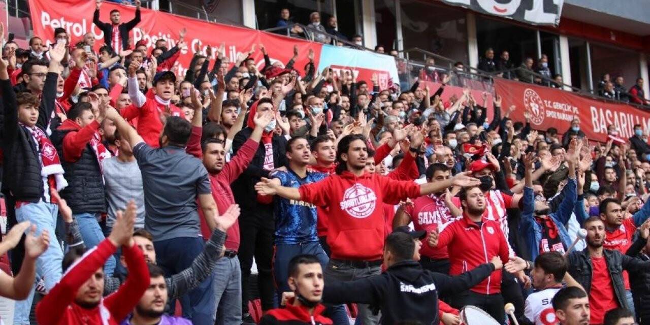 Öğrenciler Samsunspor maçlarını ücretsiz izleyecek