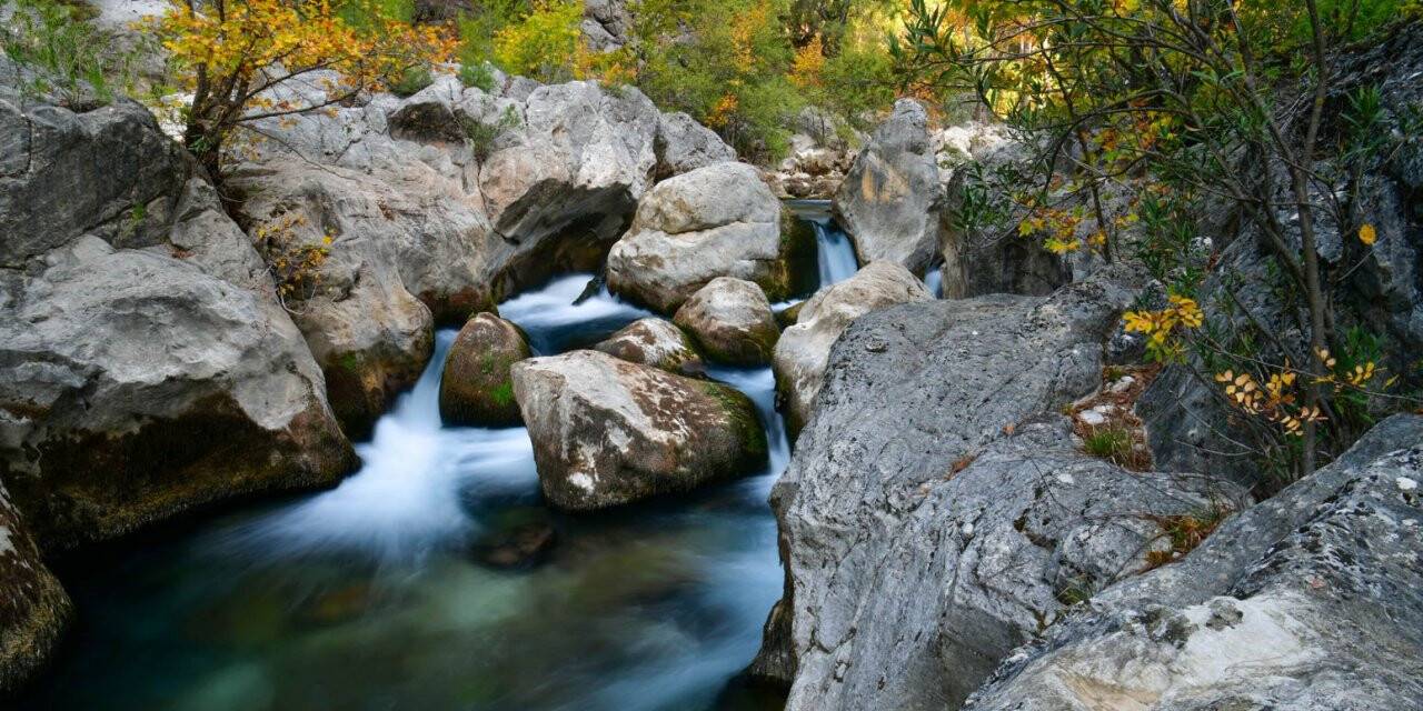 Yazılı Kanyon Tabiat Parkı görenleri hayran bırakıyor