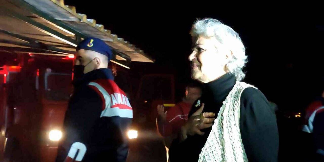 Restoranının yanışını gözyaşları içinde izledi