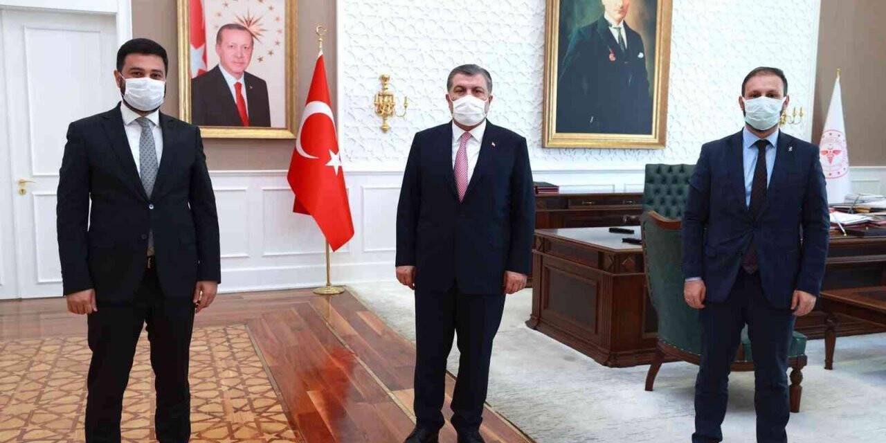 Başkan Öztekin, Sağlık Bakanı Koca ve Ticaret Bakanı Muş ile bir araya geldi