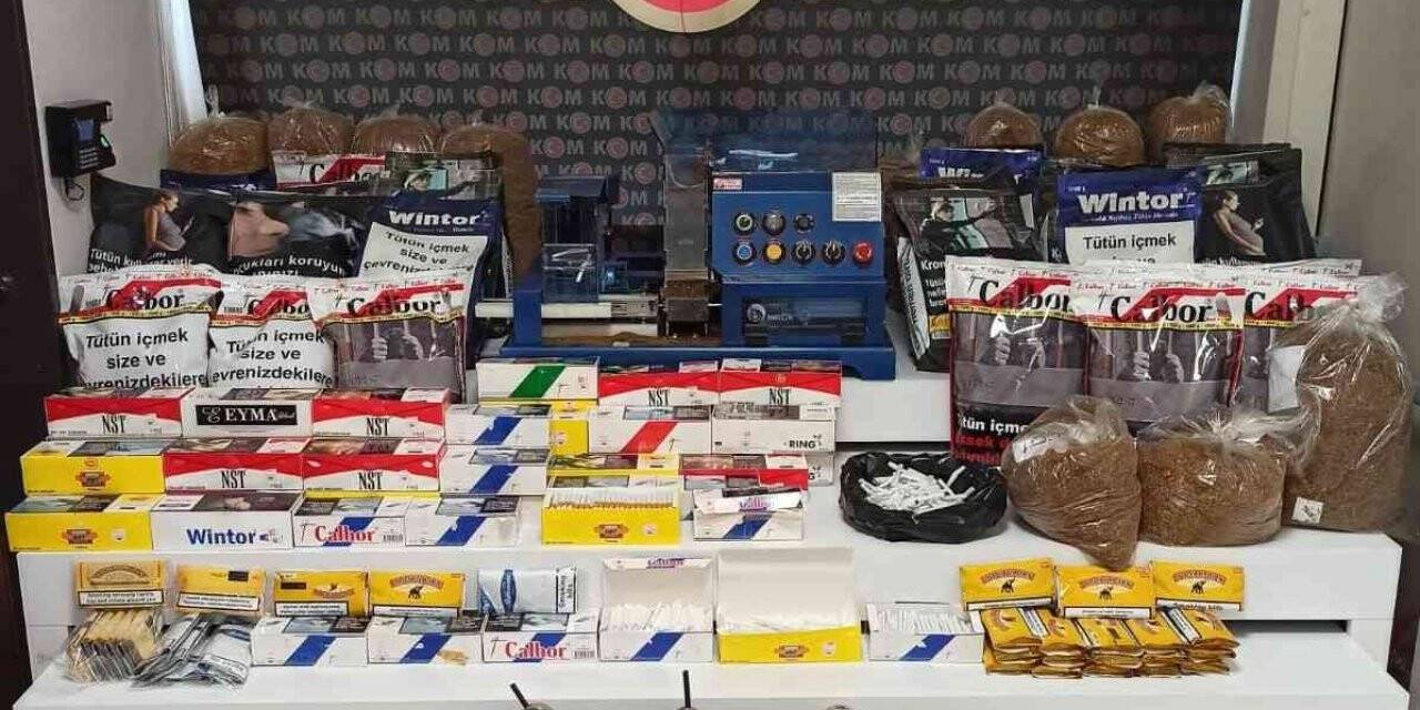 Afyonkarahisar’da polis baskın yaptı, kilo kilo kaçak tütün çıktı